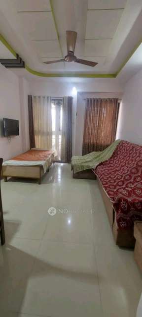 2 BHK Flat In Polite Paradise, Dhanori for Rent  In Dhanori