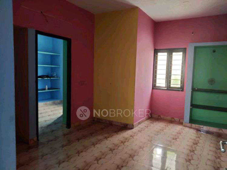 1 BHK Flat In 1910 for Rent  In Otha Panamaram