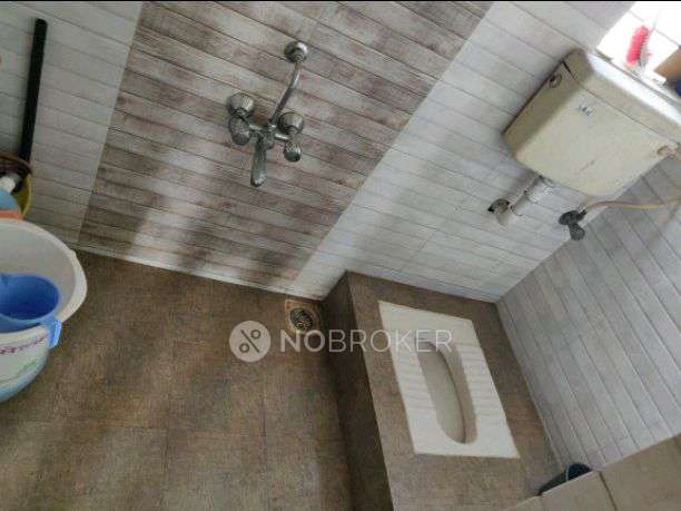 2 BHK Flat In Shantiban Co-op Housing Society For Sale  In Vishrantwadi