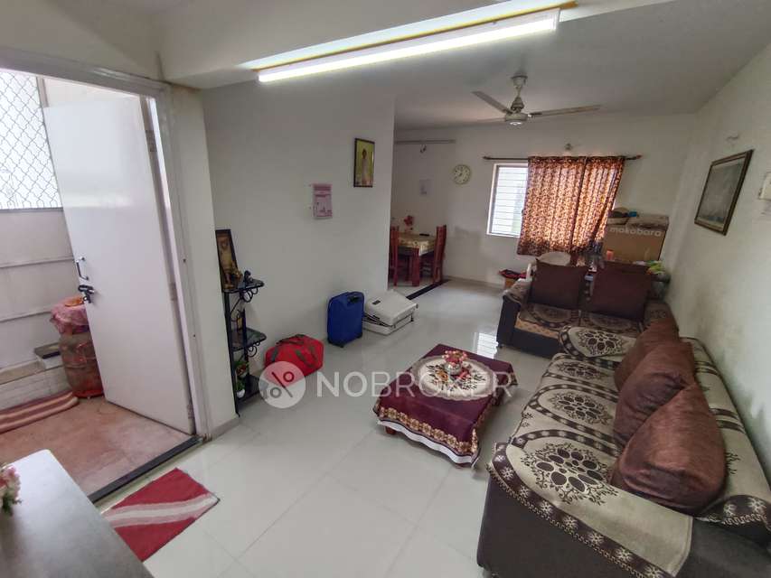 2 BHK Flat In Shantiban Co-op Housing Society For Sale  In Vishrantwadi