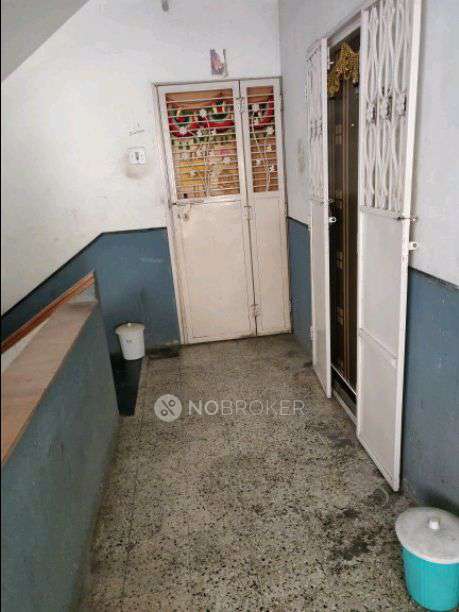 2 BHK Flat In Shantiban Co-op Housing Society For Sale  In Vishrantwadi