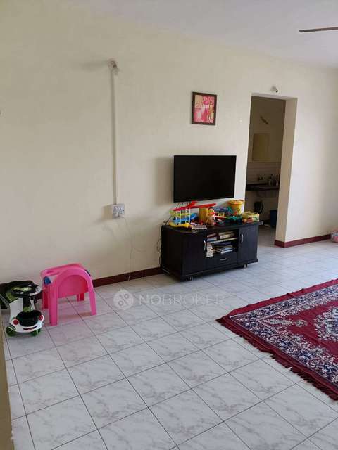 2 BHK Flat In Daffodils, Magarpatta City for Rent  In Building-h, Daffodils Apartment, Magarpatta, Hadapsar, Pune, Maharashtra 411028, India