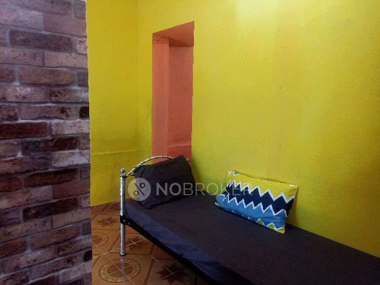 PG for Girls in Porur