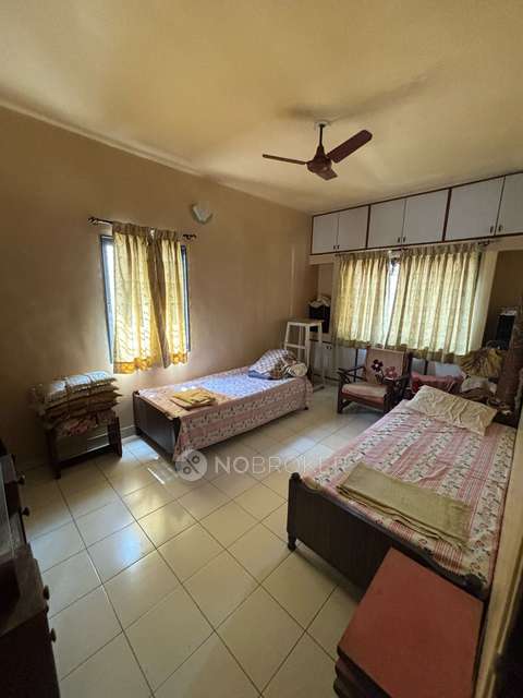 2 BHK Flat In Navlakha Complex  for Rent  In Navlakha Complex