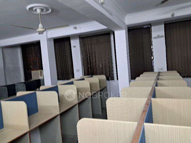Office Space in Laxmi Nagar, Delhi for Rent 