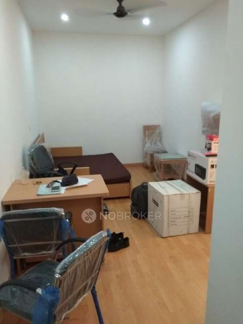 Shop in Knowledge Park Iii, Greater_noida for sale 