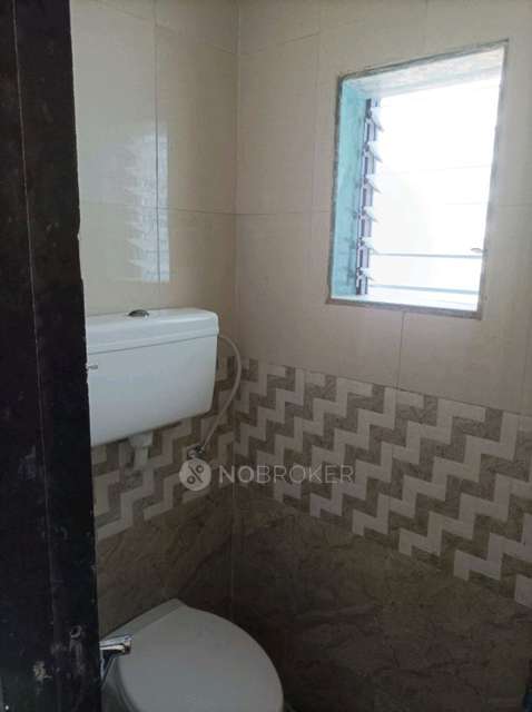 1 BHK Flat In Mhada Complex for Rent  In Goregaon West