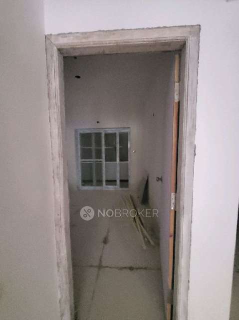 2 BHK Flat In Ashin Sapphire For Sale  In Chandrika Layout, Krishnarajapura, Bengaluru, Karnataka, India