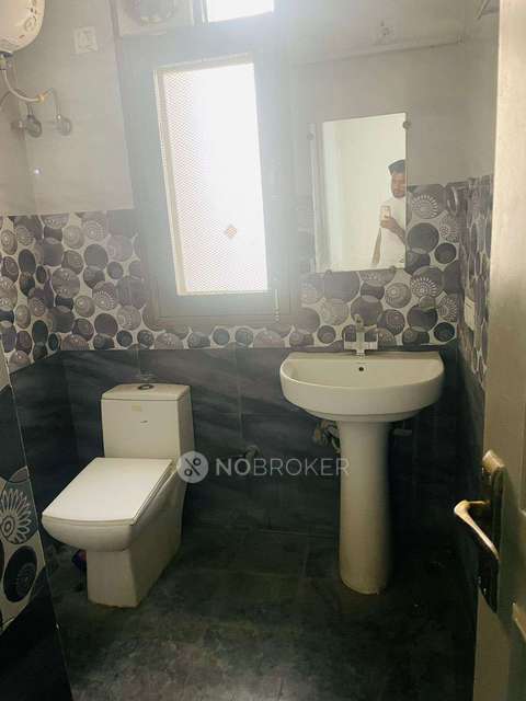 PG for Girls in Greater Noida