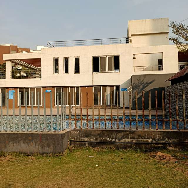 2 BHK Flat In Silver 9 For Sale  In Moshi