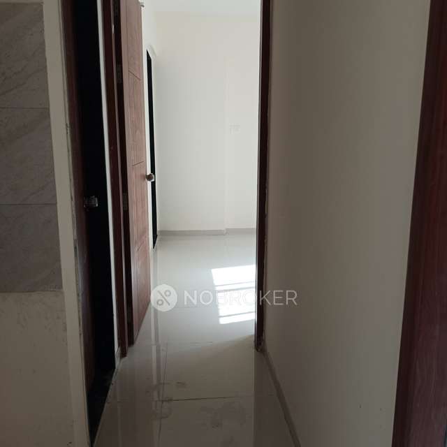 2 BHK Flat In Silver 9 For Sale  In Moshi