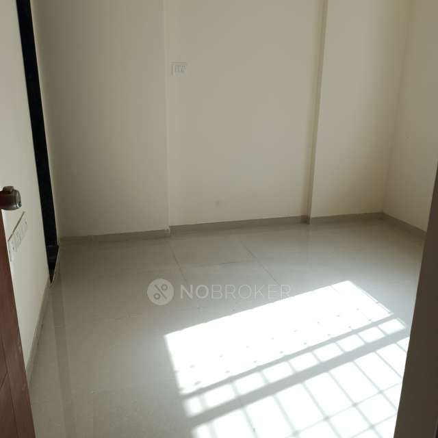 2 BHK Flat In Silver 9 For Sale  In Moshi