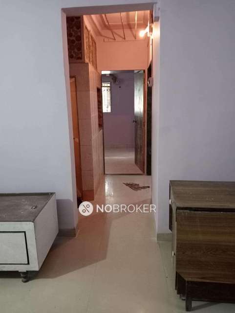 2 BHK Flat In Shanti Chs For Sale  In Thane West