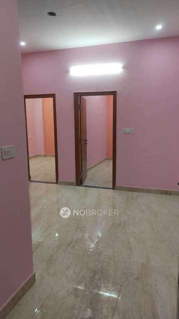 1 BHK Flat In Standalone Building  for Lease  In Rt Nagar