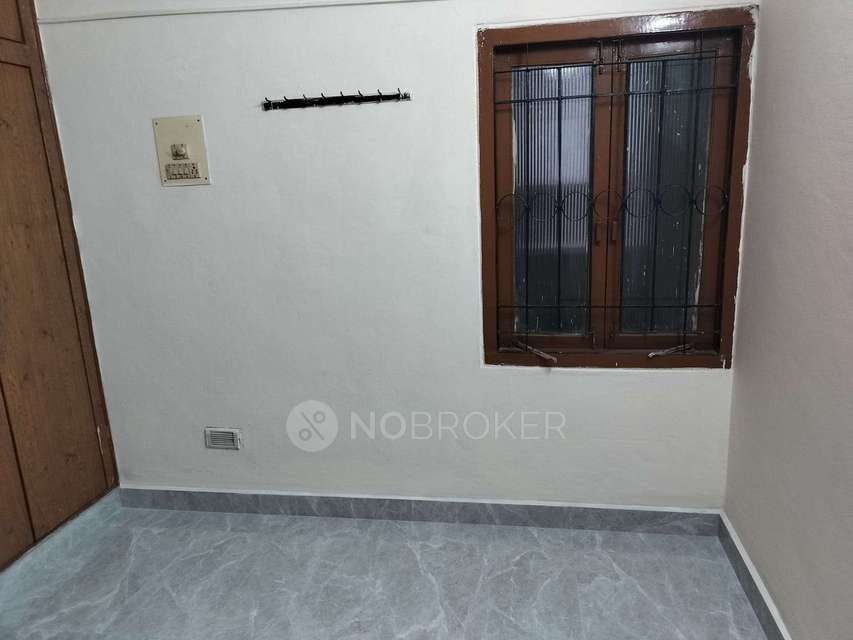 2 BHK Flat In Krishna Teja Residency for Rent  In Amberpet