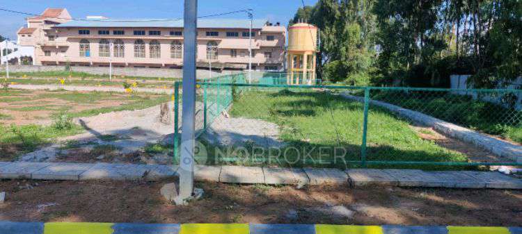 Plot For Sale  In Hosakote Flyover