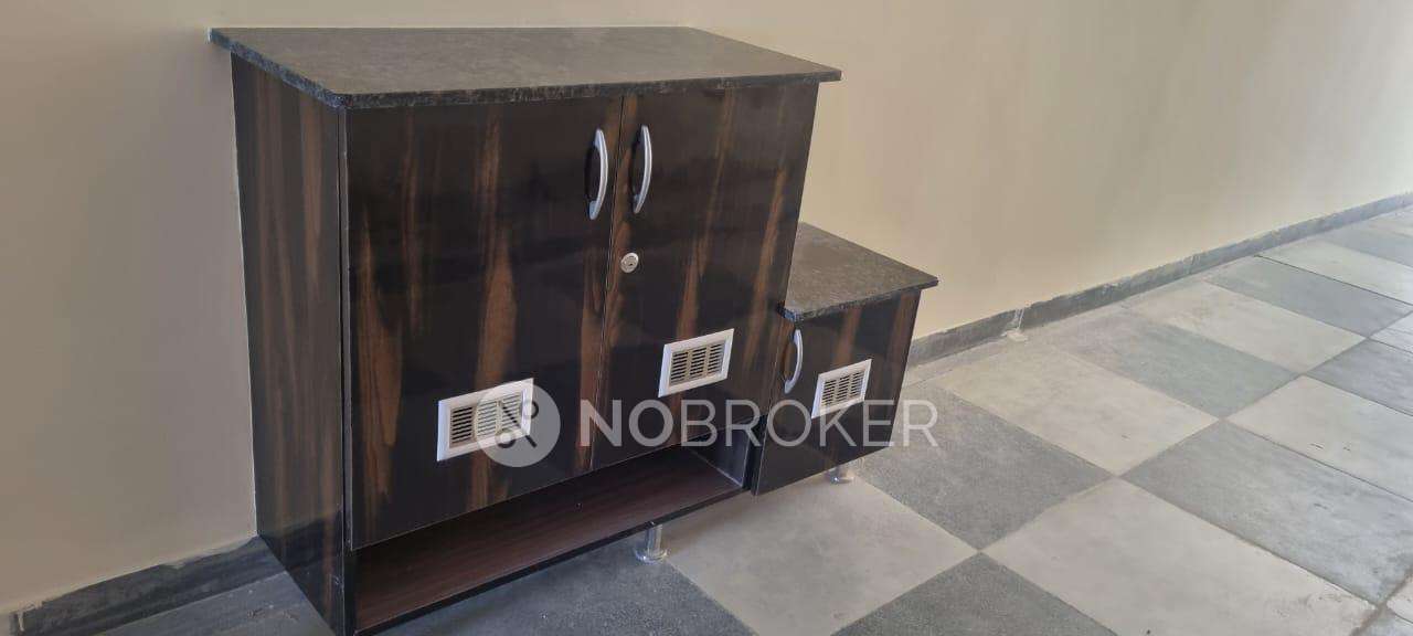 2 BHK Flat In Mig  for Rent  In Chitrapuri Colony