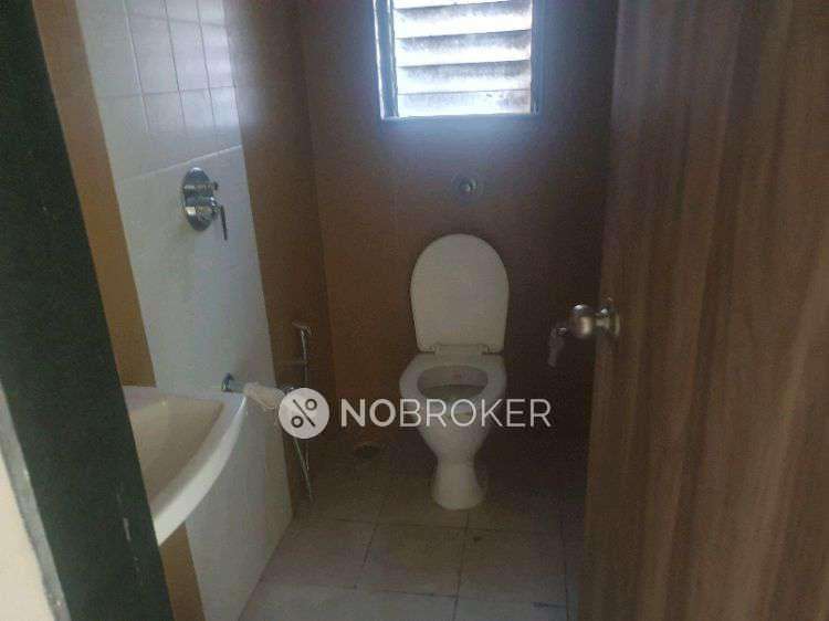 2 BHK Flat In Aakruti Aashvi Apartment For Sale  In Mulund West