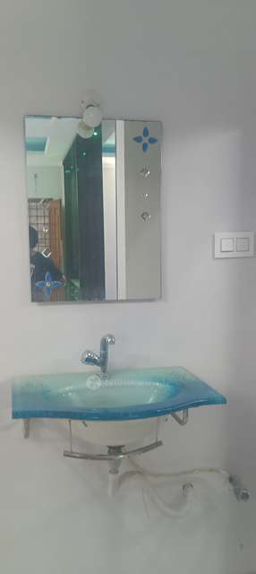 3 BHK Flat In Sri Venkateshwara Nilayam For Sale  In Sanath Nagar