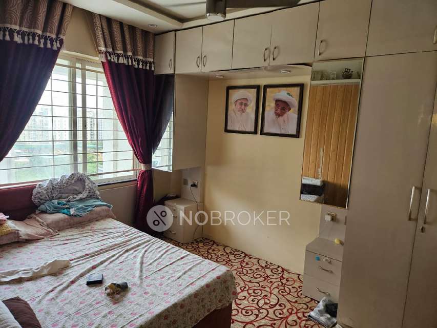 2 BHK Flat In Urban Nest Co Op Hsg Soc Ltd For Sale  In Undri