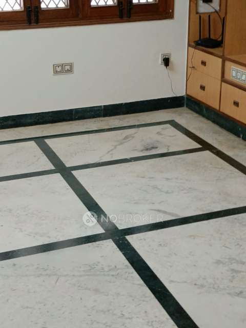 3 BHK Flat For Sale  In Vasant Kunj