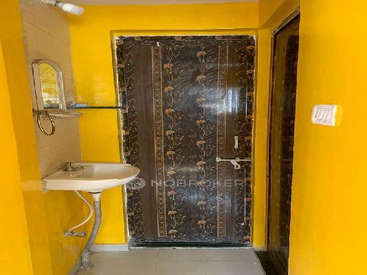1 BHK Flat In Vivan Co Op Housing Society For Sale  In Shivane