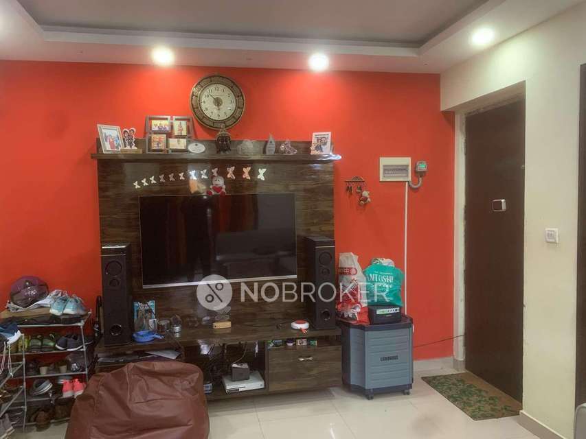 2 BHK Flat In Silver Woods For Sale  In Kudlu Gate