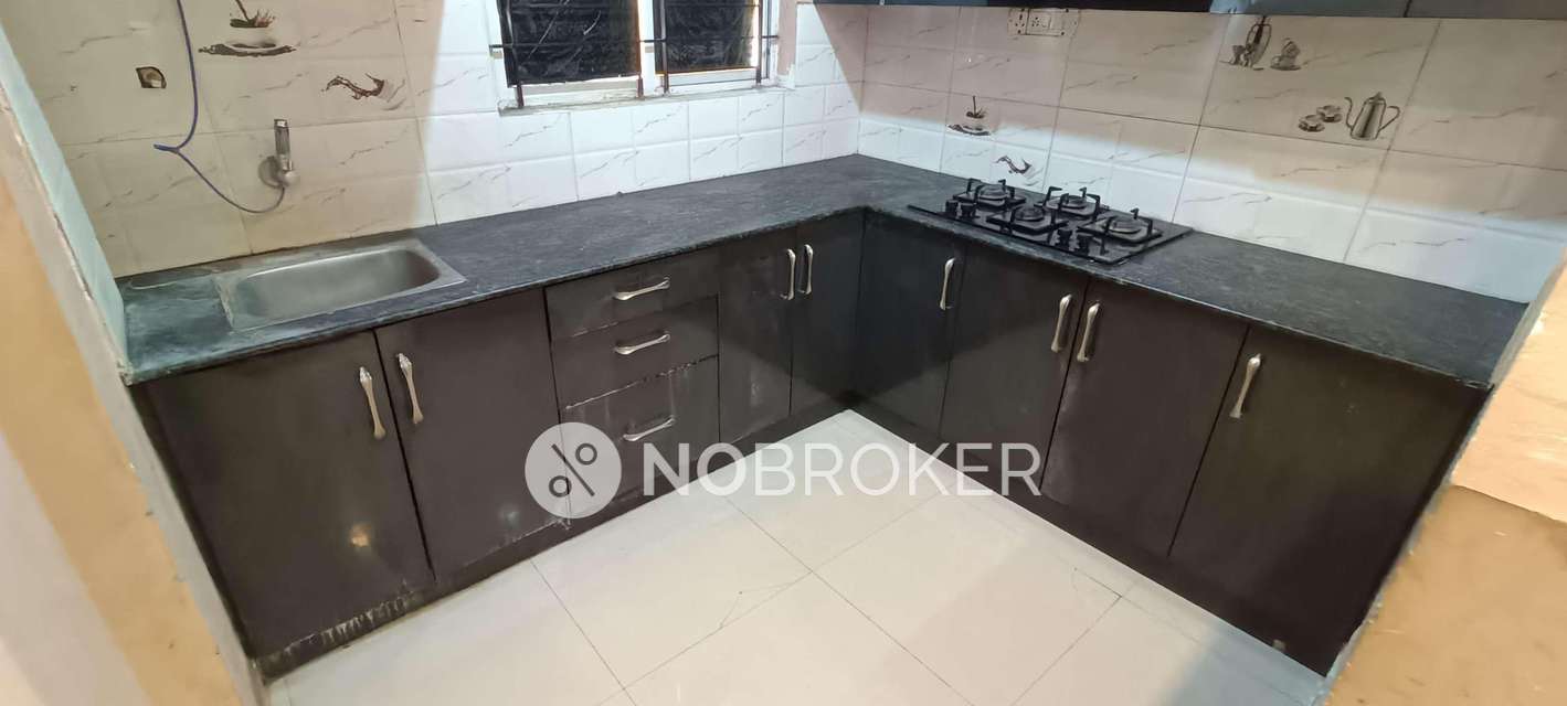 2 BHK Flat In Silver Woods For Sale  In Kudlu Gate