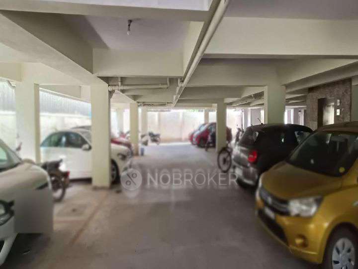 2 BHK Flat In Silver Woods For Sale  In Kudlu Gate