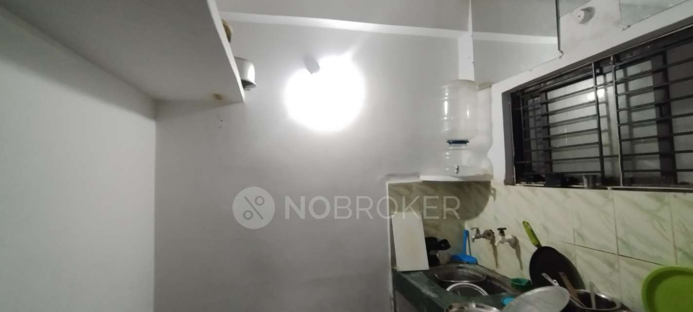 4+ BHK Flat For Sale  In Ameerpet