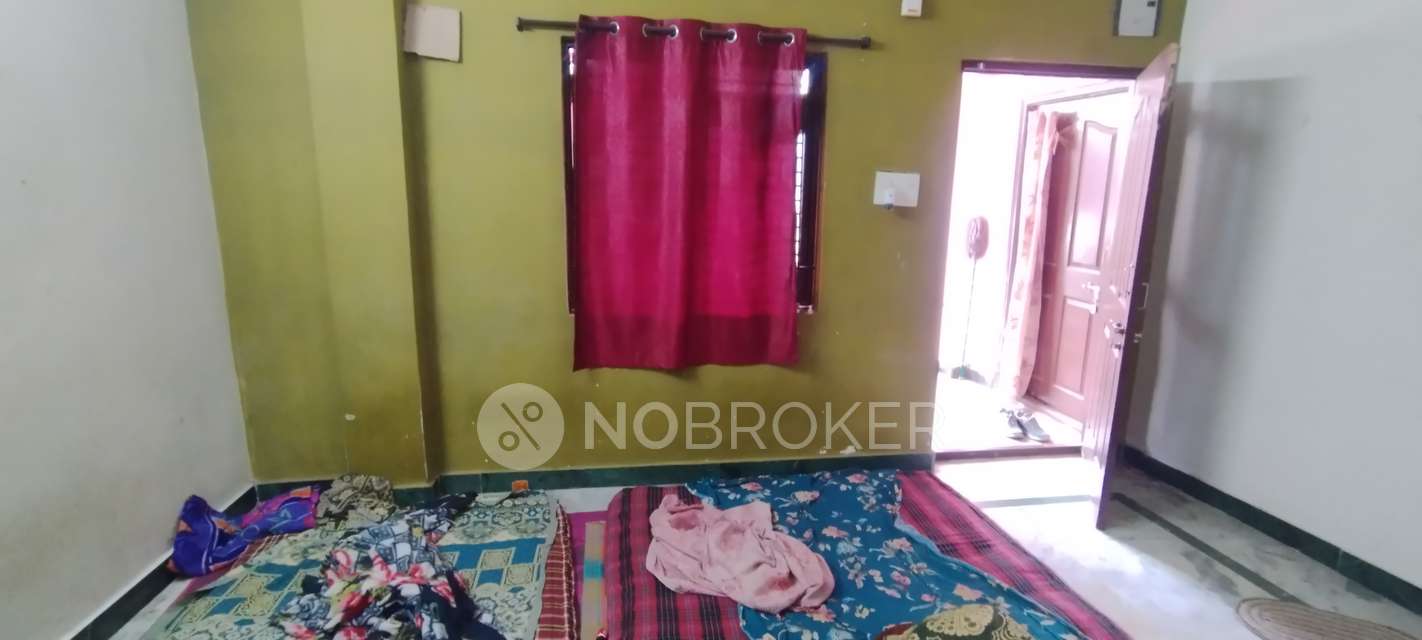 4+ BHK Flat For Sale  In Ameerpet