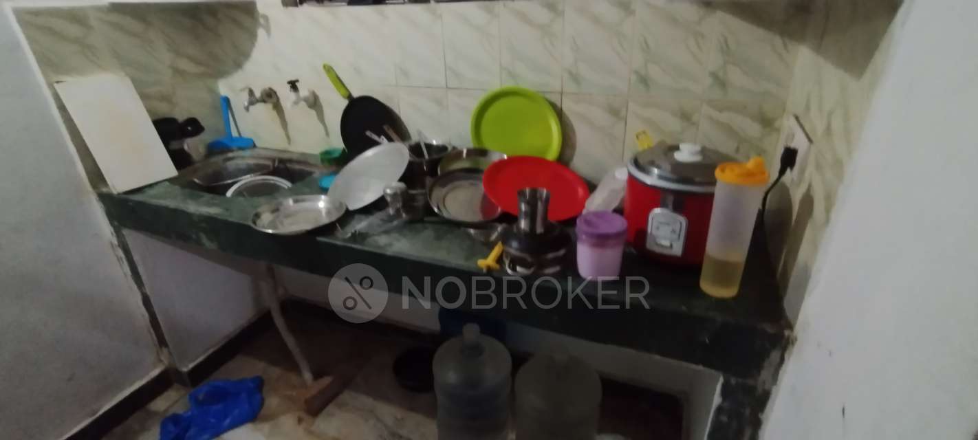 4+ BHK Flat For Sale  In Ameerpet