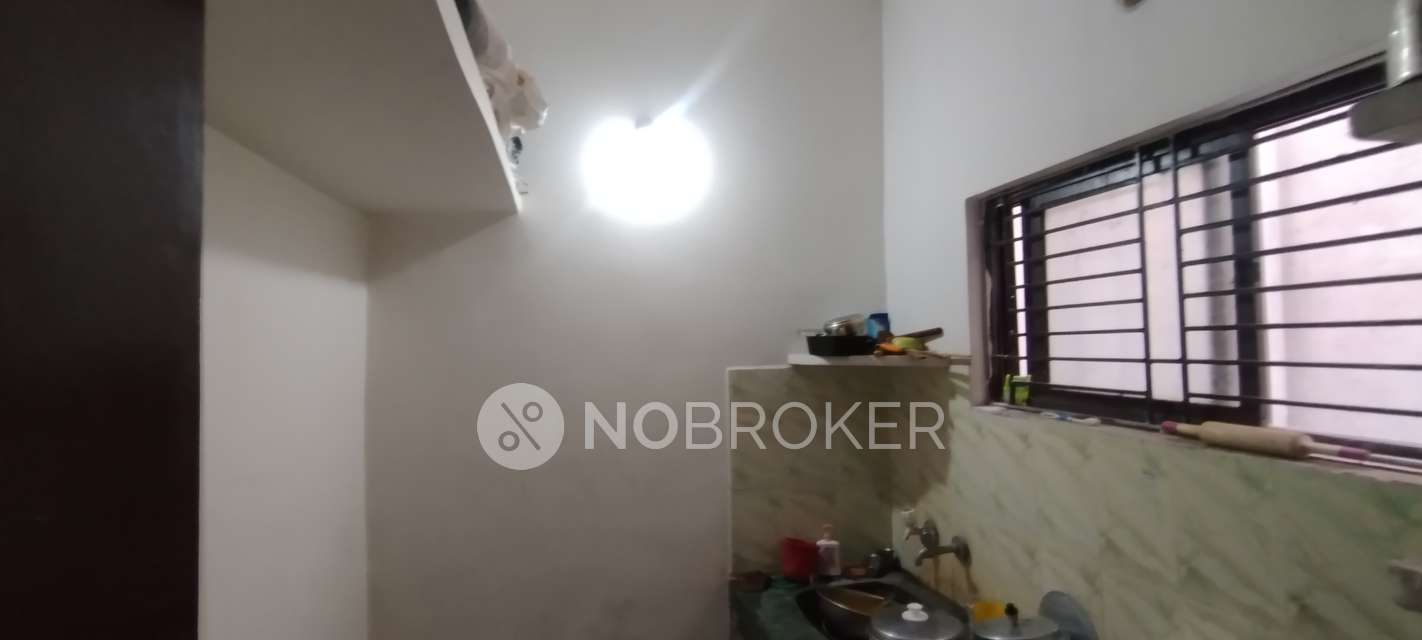 4+ BHK Flat For Sale  In Ameerpet