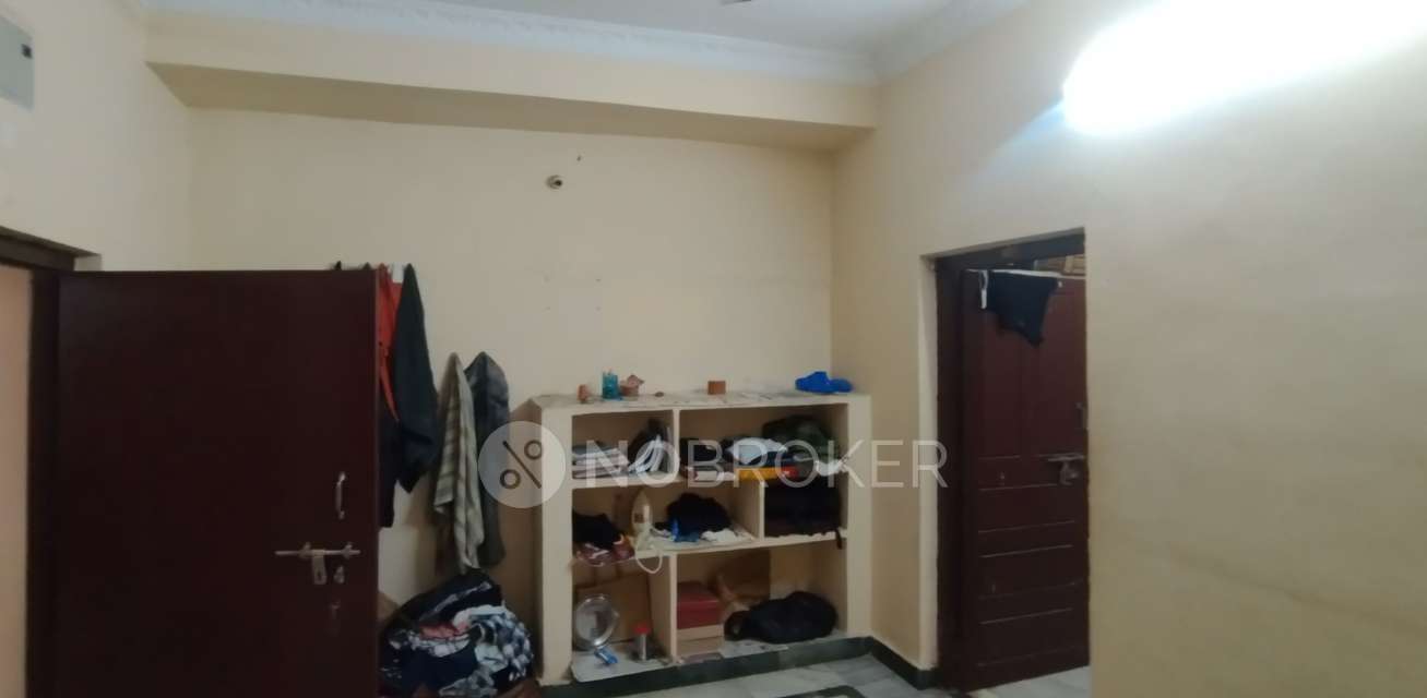 4+ BHK Flat For Sale  In Ameerpet