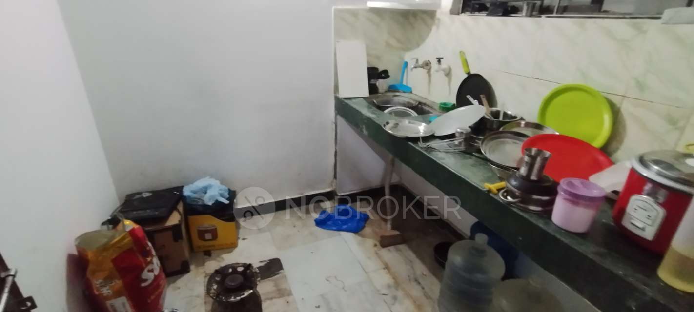 4+ BHK Flat For Sale  In Ameerpet