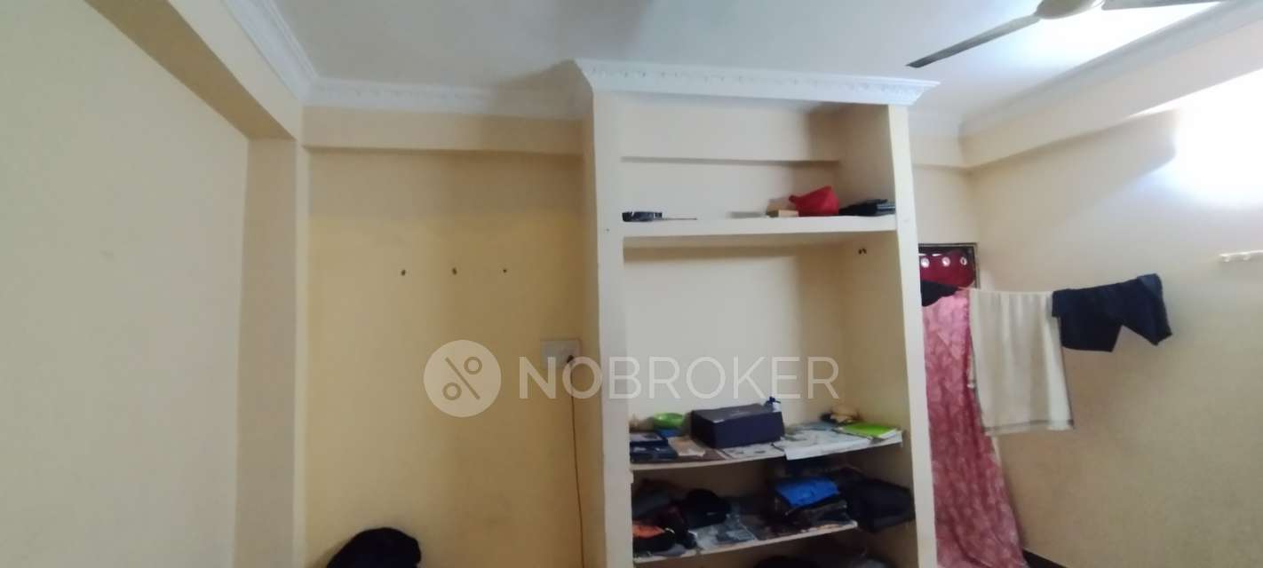 4+ BHK Flat For Sale  In Ameerpet