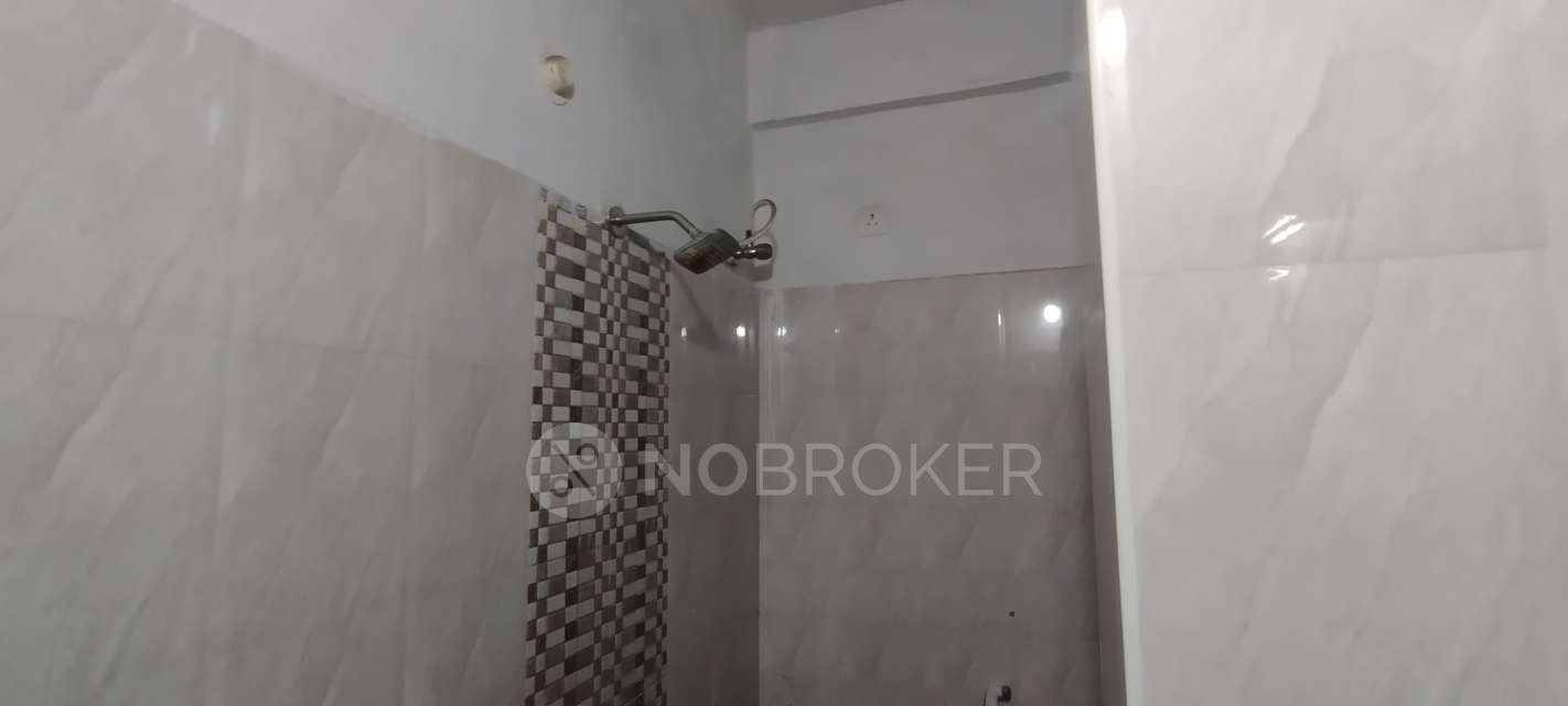 4+ BHK Flat For Sale  In Ameerpet