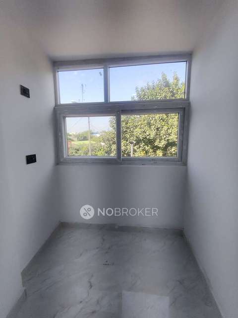 Shop in Govindpuri, Delhi for Rent 