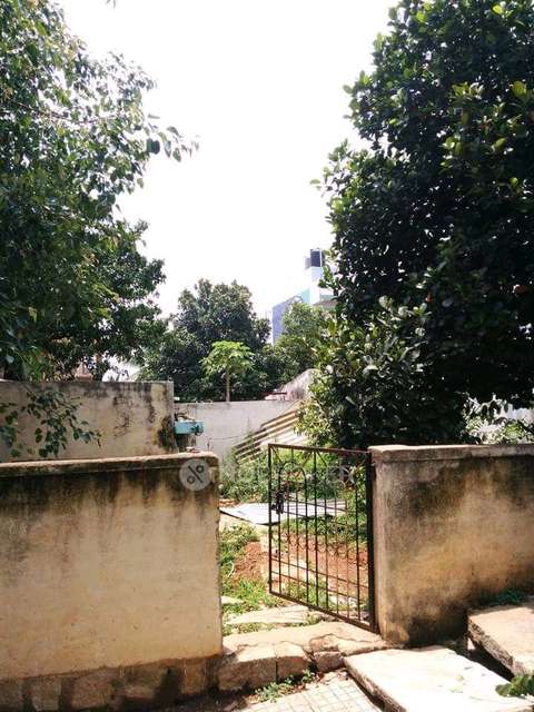Plot For Sale  In 621, 6th Cross Rd, Ngo&#39;s Colony, Basaweshwara Nagar, Bengaluru, Karnataka 560079, India