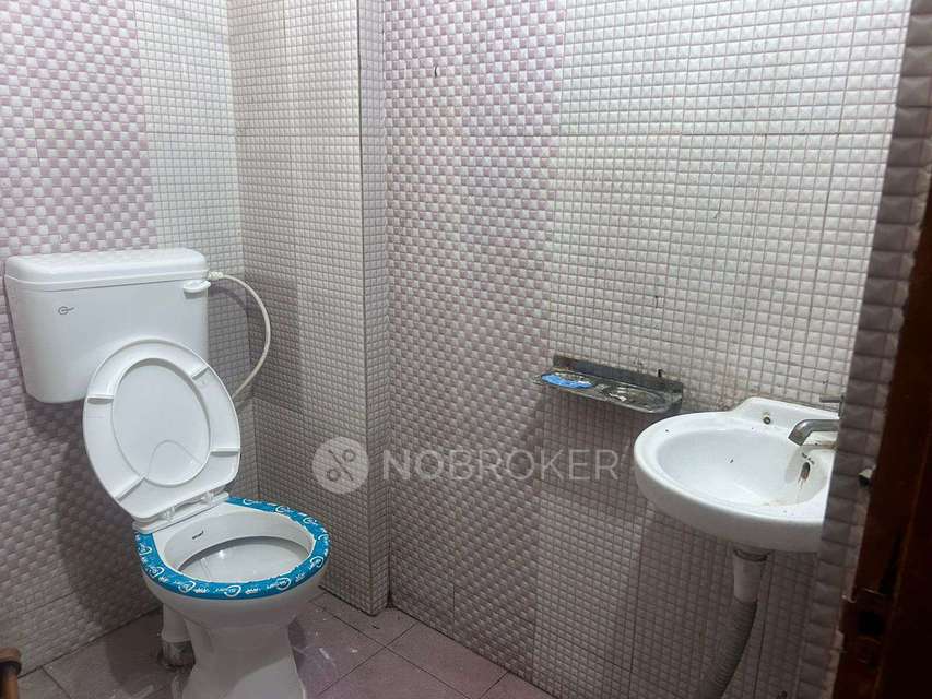 PG for Boys in Thammenahalli Village