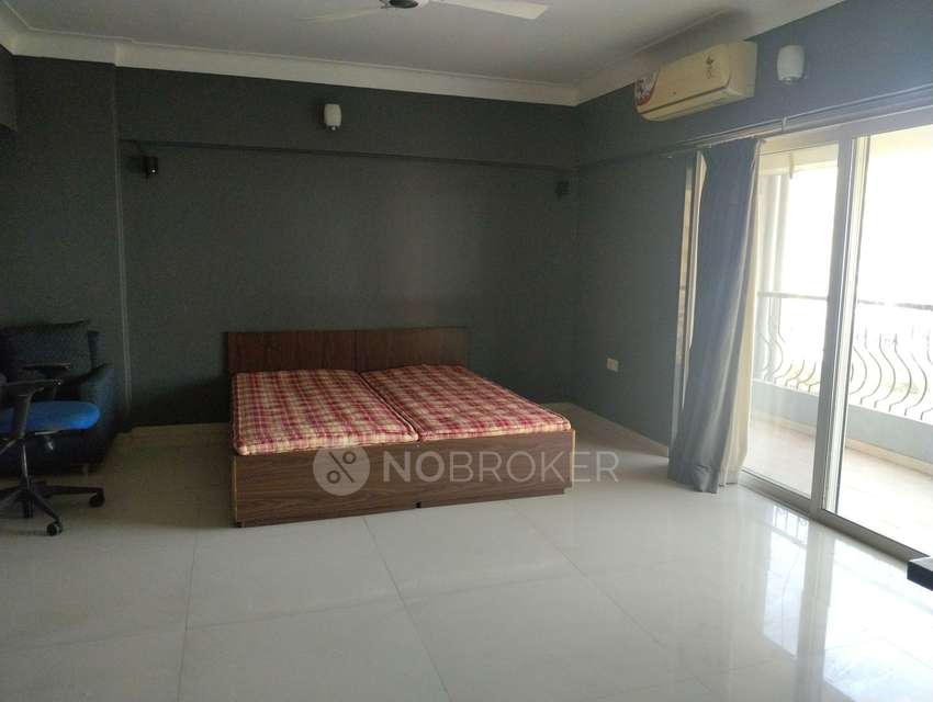 3 BHK Flat In Devi Empress Court for Rent In Ghorpadi