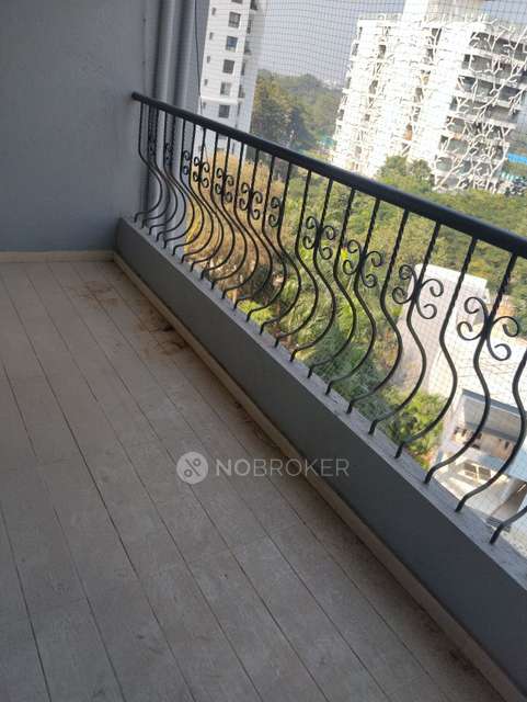 3 BHK Flat In Devi Empress Court for Rent In Ghorpadi