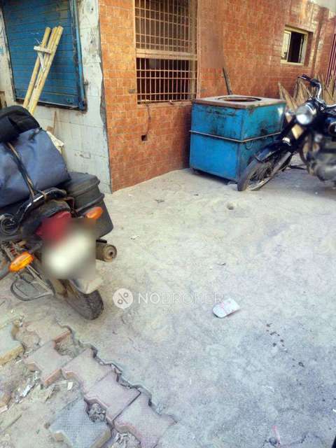 Showroom in Sector 24, Gurgaon for Rent 