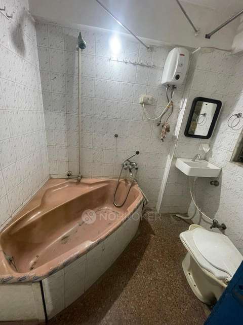 2 BHK Flat In Gurukul Towers For Sale  In  Dahisar West,