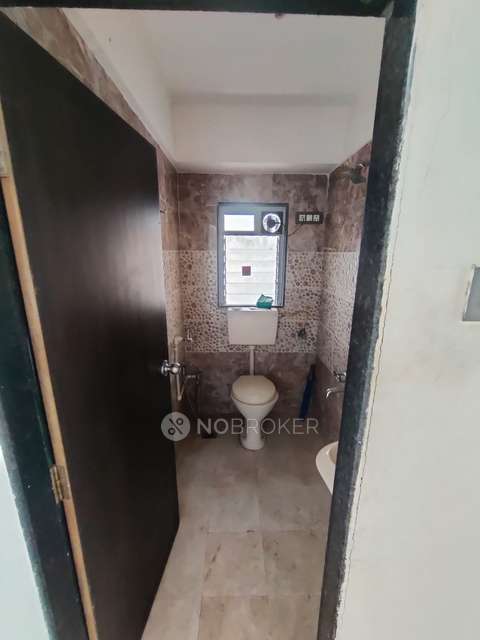 1 BHK Flat In Shraddha Autumn Park For Sale  In Kanjurmarg East