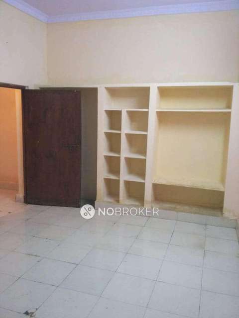 1 BHK Flat In Nasav Chambers For Sale  In Abids