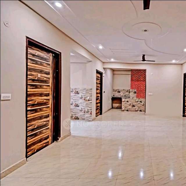 PG for Anyone in Sector 121