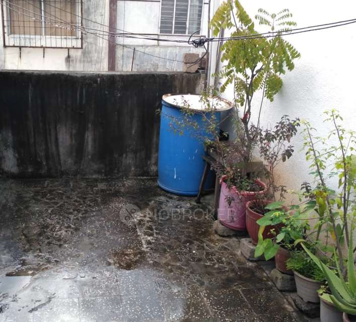 2 BHK Flat In Shanti Plaza Chs For Sale  In Vadgaon Budruk