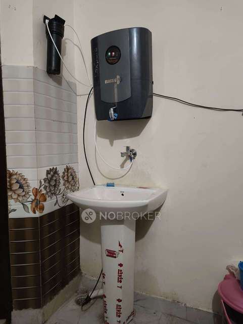 PG for Boys in Nirman Vihar