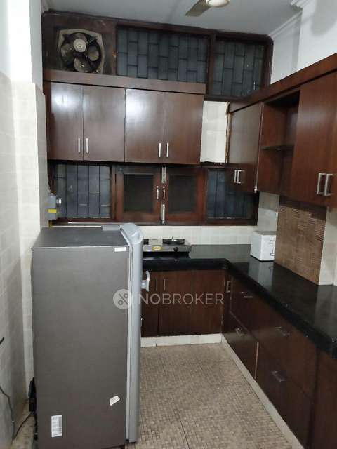 2 BHK Flat In Green Park, Green Park Extension For Sale  In Green Park Extension